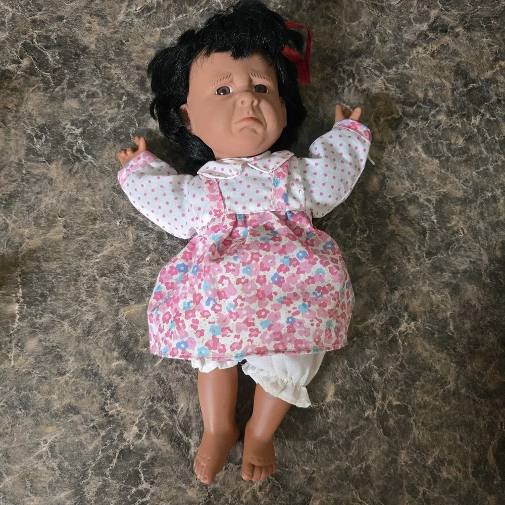 1990's Gi-Go My Pals Expressions Baby‎ Doll Sad Baby Dark Short Hair 11